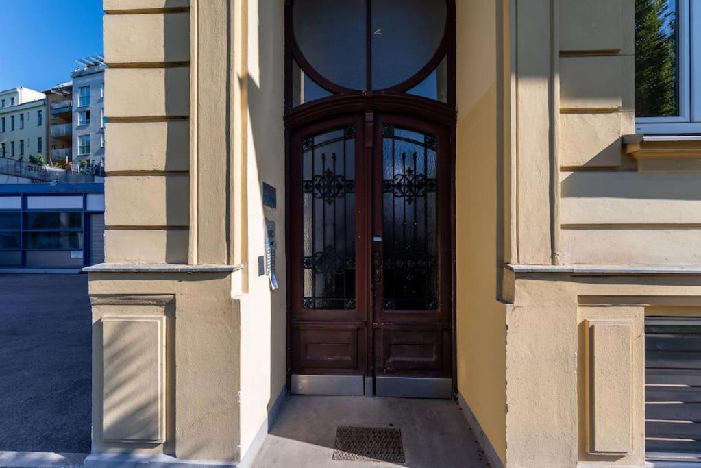 Appartamento Lite 1br Near Metro & Center By Hm *